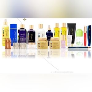 Un completo kit con tratamiento para cuerpo, cara y cabello